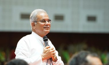 *कॉलेज छात्रा ने मुख्यमंत्री  से उनके कॉलेज लाइफ का किस्सा पूछा, सीएम ने बताया तब कलेक्टर थे अजीत जोगी और मैं स्टूडेंट*