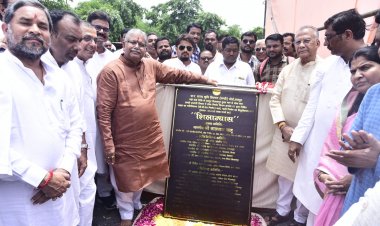 प्रभारी मंत्री ताम्रध्वज साहू पहुंचे जिले के प्रवास पर,कहा जनता की सहूलियत हमारी सर्वोच्च प्राथमिकता