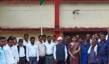 स्वतंत्रता दिवस पर  क्षेत्र में शान से लहराया तिरंगा