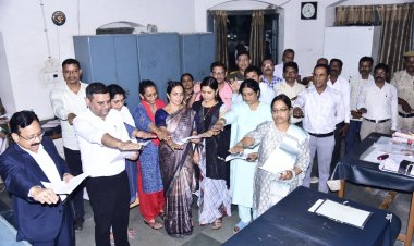 सद्भावना दिवस पर अधिकारियों एवं कर्मचारियों ने ली शपथ