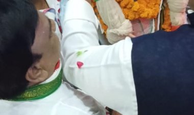 पिछड़ा वर्ग के राष्ट्रीय अध्यक्ष कैप्टन अजय सिंह यादव जी का माना एयरपोर्ट रायपुर में जोरदार स्वागत