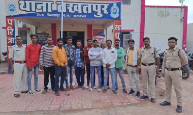 सरपंच ने समर्थको के साथ मिलकर युवक को पीटा सभी गिरफ्तार