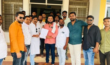 जिला पंचायत सदस्य ने अपने समर्थको के किया आवेदन