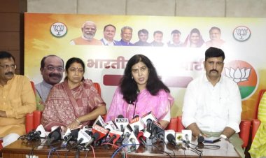 Bjp की प्रेस वार्ता,कांग्रेस के राष्ट्रीय अध्यक्ष खड़गे के छत्तीसगढ़ प्रवास पर सांसद सरोज पांडेय ने पूछे 9सवाल