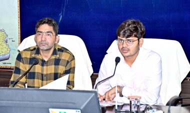 कलेक्टर राहुल देव समीक्षा बैठक में बोले गोधन न्याय योजना के क्रियान्वयन मेल प्रवाही बर्दाश्त नहीं की जाएगी