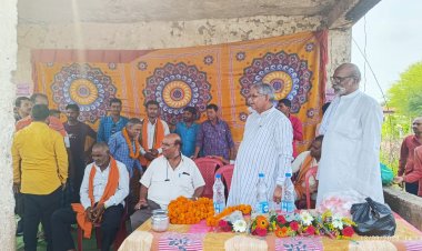 धरमलाल कौशिक ने किया पथरिया क्षेत्र का दौरा,विभिन्न कार्यक्रम मे हुए शामिल