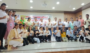 मतदाता जागरूकता के लिए पोस्ट कार्ड लेखन प्रतियोगिता