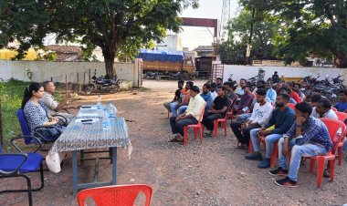 तहसीलदार ने लिया  साउंड संचालको का बैठक, बिना अनुमति के डीजे चलाने पर  होगा उचित कार्यवाही