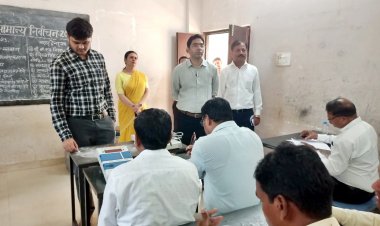 *आचार संहिता प्रभावशील: कलेक्टर ने जिले के लाइसेंसी शस्त्र धारियों को सात दिन के भीतर शस्त्र जमा करने दिए आदेश