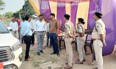 *कलेक्टर ने राम्हेपुर, खुड़िया एवं पेण्ड्रीतालाब चेकपोस्ट का किया निरीक्षण*  *सतर्कता एवं सक्रियता से निगरानी करने के दिए निर्देश