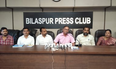 नक्सल समस्या पर लिखी गई किताब पढ़ाई करने और ड्यूटी देने वालो को होगी सहायक सिद्ध, जम्मू कश्मीर के फुलवामा में पदस्थ सीआरपीएफ अधिकार ने लिखी हैं पुस्तक