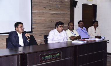 कलेक्टर ने प्रशिक्षण में दिए महत्वपूर्ण टिप्स,कहा सेक्टर अधिकारी निर्वाचन की महत्वपूर्ण कड़ी