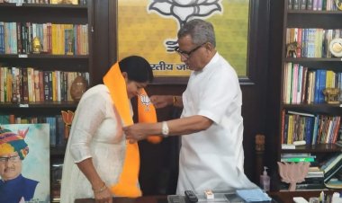 कांग्रेस नेत्री अंबालिका साहू बीजेपी में शामिल,प्रदेश प्रभारी माथुर से मिलकर ली पार्टी की सदस्यता