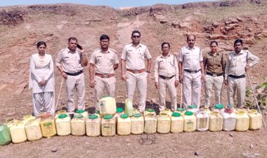 *150 लीटर कच्ची शराब एवं 1800 किलोग्राम महुआ लाहन जप्त