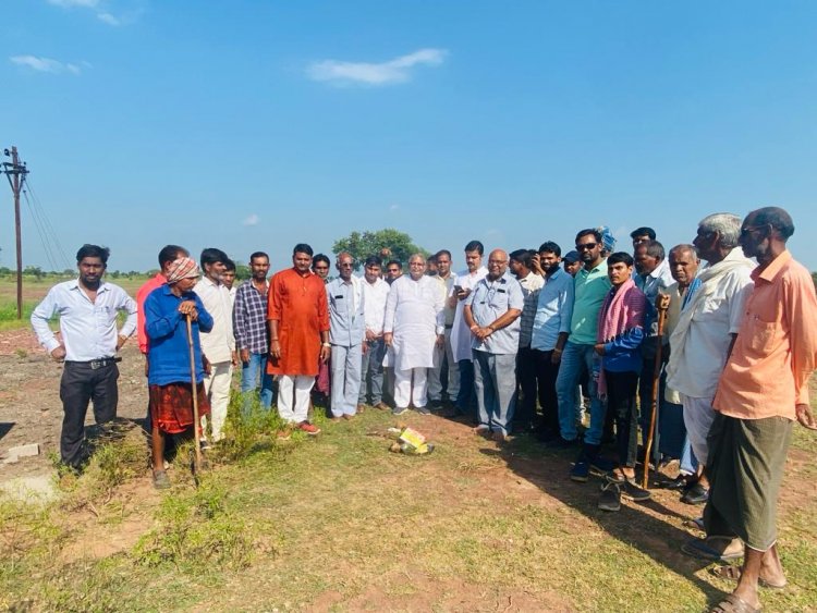 विधायक धरमलाल कौशिक ने क्षेत्र को दिया लाखों का सौगात , चुनावपूर्व गाँव गाँव पहुच रहे कौशिक