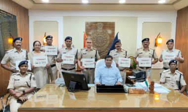 बिलासपुर जिले के आठ पुलिस अधिकारी कर्मचारी बने कप ऑफ द मंथ, लापरवाही बरतने पर एक निरीक्षक,3 एसआई 1 एएसआई को किया गया दंडित