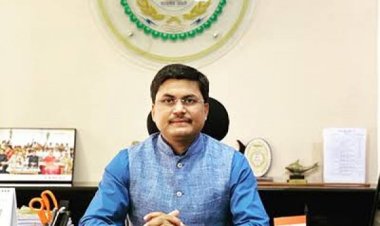 चुनाव ड्यूटी में लगे अधिकारी कर सकते हैं डाक मतदान*