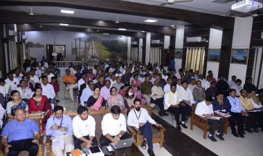 मतगणना के लिए रिटर्निंग अफसरों को मिला प्रशिक्षण