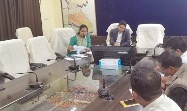 *मतगणना प्रक्रिया के संबंध में गणना अभिकर्ताओं की बैठक आयोजित