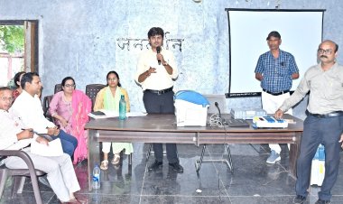 *मतगणना के उपरांत सीलिंग कार्य महत्वपूर्ण, सावधानीपूर्वक करना जरूरी: कलेक्टर एवं जिला निर्वाचन अधिकारी