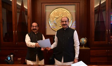 Bjp प्रदेश अध्यक्ष अरूण साव ने सौंपा सांसद पद से इस्तीफ़ा, लोरमी सीट से चुने गए हैं विधायक