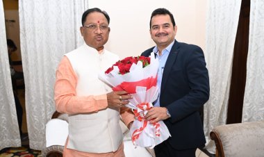 सचिव पी दयानंद ने सीएम विष्णु देव साय से की मुलाकात,