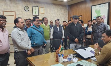 रिपोर्टिंग के दौरान मिडिया से पुलिसिया दुर्व्यवहार,नाराज पत्रकारों ने पुलिस अधीक्षक से की मुलाकात