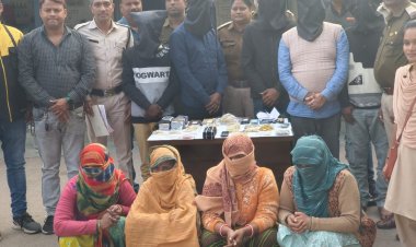 बिलासपुर पुलिस की बड़ी कार्रवाई:महिलाओं से सोने चांदी के गहने उतरवाकर ठगी एवं लूट करने वाले दिल्ली गैंग के शातिर अपराधियों को पुलिस ने किया गिरफ्तार, पांच पुरुष 4 महिलाएं तीन नाबालिक सहित 12 आरोपी गिरफ्तार