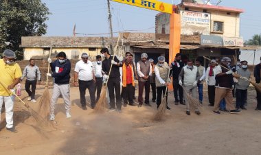 जनप्रतिनिधियों ,प्रशासन और जनभागीदारी के  सामूहिक प्रयास से आएगा सुशासन - राहुल देव