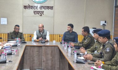 डीज़ल-पेट्रोल का ज़िले में पर्याप्त स्टॉक, अफ़वाहों से बचें, पैनिक ना करे लोग रायपुर कलेक्टर की ज़िलावासियों से अपील