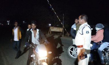 बिलासपुर पुलिस ने चौंक चौराहों में की सरप्राइज चेकिंग,ड्रंक एण्ड ड्राइव और ट्रैफिक नियम तोड़ने वालो पर कार्यवाही