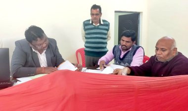 *संयुक्त कलेक्टर  पुजारी ने किया लालपुरथाना तहसील का निरीक्षण