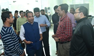 कलेक्टर नालंदा परिसर  और सेंट्रल लाइब्रेरी के अवलोकन पर पहुंचे, व्यवस्था सुनिश्चित करने के दिए निर्देश