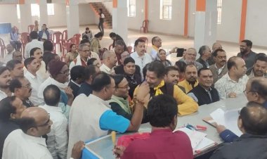 छत्तीसगढ़ देवांगन समाज से कुल 2451लोग करेंगे मत का उपयोग,19पदों के लिए 39प्रत्याशियो ने भरा नामांकन, 4फरवरी को होगा चुनाव व परिणाम की घोषणा