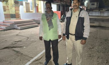 बड़ी ख़बर:देवी देवताओं पर  टिप्पणी, धार्मिक भावनाओं को आहत करने वाले प्रधान पाठक को रतनपुर पुलिस ने किया किया गिरफ्तार भेजा जेल,आज ही डीईओ ने किया था निलंबित