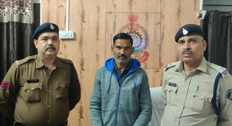 कुलपति को डाक पत्र से धमकी भरा पत्र भेजने वाले को कोनी पुलिस ने किया गिरफ्तार