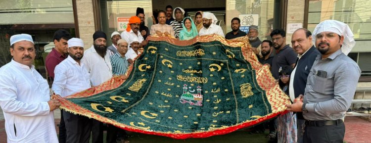 उर्स के मुबारक मौके पर विधायक अमर अग्रवाल ने अजमेर शरीफ भेजी चादर