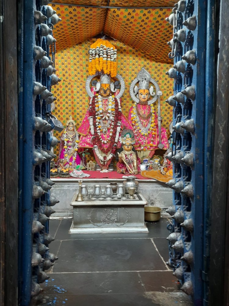 दूधाधारी मठ में भगवान बालाजी का विशेष स्वर्ण श्रृंगार, तलाबों की होगी साफ-सफाई के साथ दीपदान किया जाएगा