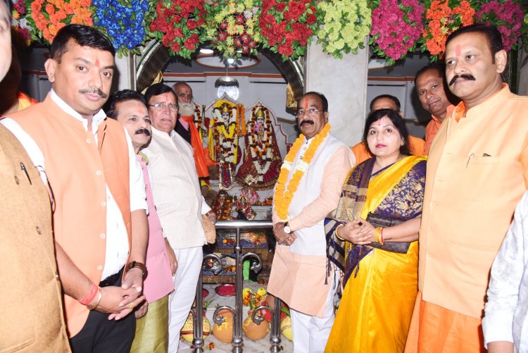 श्रीराम लला मंदिर प्राण प्रतिष्ठा के अवसर पर उप मुख्यमंत्री अरुण साव तिलक नगर स्थित श्रीराम मंदिर पहुंचकर पूजा अर्चना की