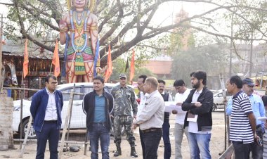 स्मार्ट सिटी परियोजना के तहत शहर में चल रहे निर्माण कार्य का कलेक्टर ने किया निरीक्षण,सभी कामों को समय सीमा में पूर्ण करने दिए निर्देश