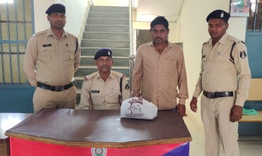 अवैध रूप से गांजा बेचते युवक को तखतपुर पुलिस ने किया गिरफ्तार