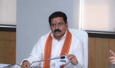 अटल आवास में धर्म विशेष के लोगों ने कर लिया अनधिकृत कब्जा, स्वरूप बदल बनाया गुंबद,लगाया था चिल्ला दरबार,गृह मंत्री की ट्वीट के बाद कार्रवाई,