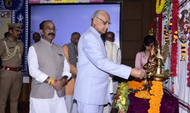 राज्यपाल रमेश बैस ने किया अटल बिहारी वाजपेई यूनिवर्सिटी में राष्ट्रीय सम्मेलन का शुभारंभ