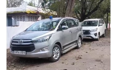 आबकारी विभाग के सहायक आयुक्त के घर पर एसीबी की रेड,खंगाल रहे दस्तावेज