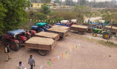 कार्रवाई के बाद भी रुक नहीं रहे शहर में रेत के अवैध उत्खनन,कलेक्टर के निर्देश पर अवैध रेत परिवहन करते 10 गाडियां जप्त