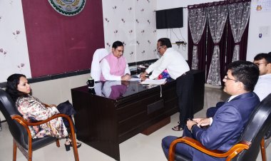 नए संभागायुक्त संजय अलंग ने किया कार्यभार ग्रहण