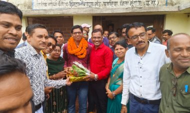 निष्ठावान कर्मचारी थे राजपूत, दी गई भव्य विदाई