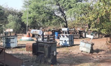 नगर मे लो वोल्टेज़ बनी गंभीर समस्या, पेयजल की बून्द के लिए तरस रहे नागरिक