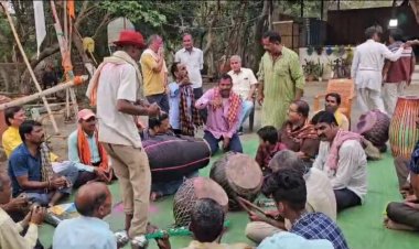 श्री हरिहर क्षेत्र केदार द्वीप मदकू में फाग महोत्सव संपन्न