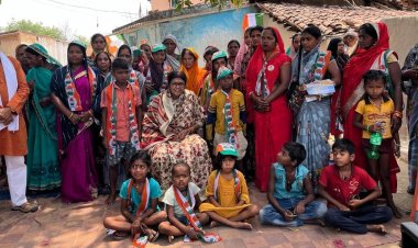 सबको 25 लाख तक का ईलाज, मजदूरों को जीवन बीमा का लाभ देगी कांग्रेस सरकार , कटघोरा विधानसभा क्षेत्र में ज्योत्सना महंत का सघन जनसंपर्क